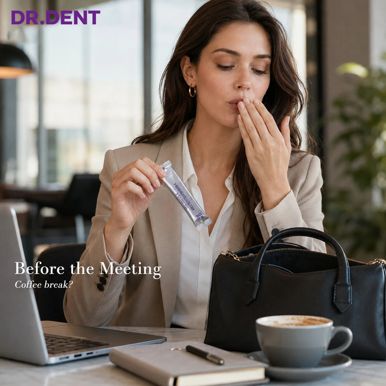 Portable DR.DENT mouthwash sachet before a meeting